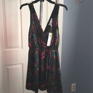 BCBG   NWT Silky mini dress